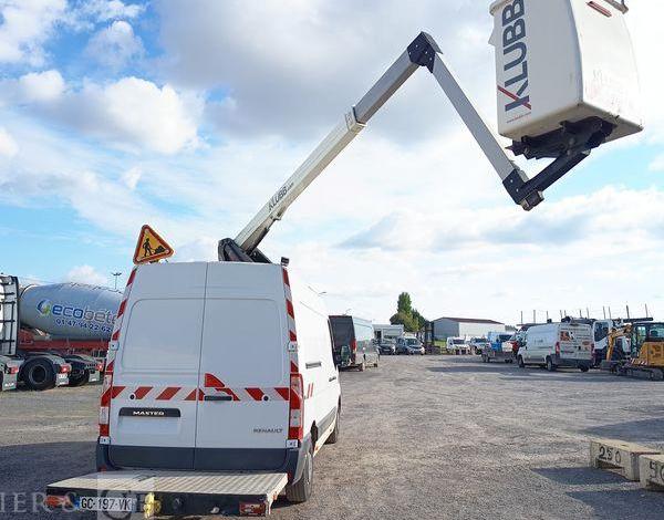 RENAULT MASTER AVEC NACELLE KLUBB KL32 / 10 M – 271 HEURES BLANC GC-197-VK