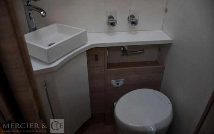 RAPIDO CAMPING CAR RAPIDO C86 2,3 MJET 140CH BVA ZF 9 RAPPORTS  GC-414-VX