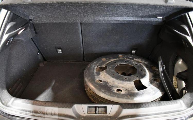 RENAULT MEGANE RS LINE BLUE DCI 115 EDC NOIR GC-668-NA