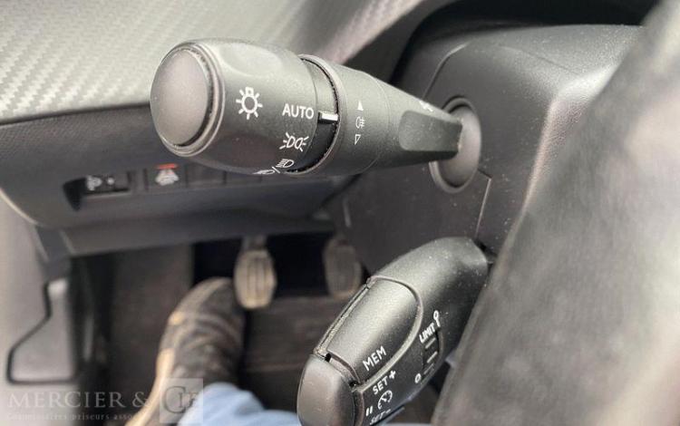 PEUGEOT 208 100CH PREMIUM PACK BLANC GC-941-EQ