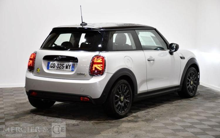 MINI COOPER ELECTRIC BEV LCI SE 184CH ESSENTIAL 3P GRIS GD-025-WY