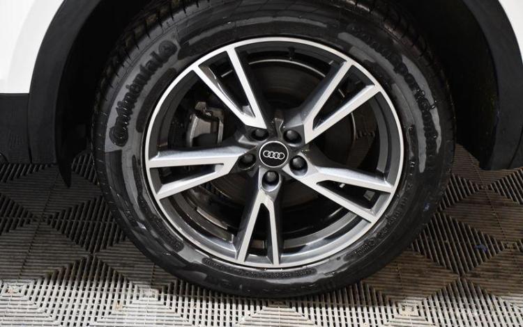 AUDI Q5 SPORTBACK 50 TFSI-e 300ch PHEV AVUS QUATTRO S-TRONIC BLANC GD-421-BV