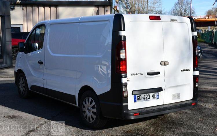 RENAULT TRAFIC GCF L1H1 1000 DCI 120 BLANC GD-423-ME