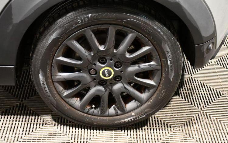 MINI COOPER ELECTRIC BEV LCI SE 184CH ESSENTIAL GRIS GD-574-DX