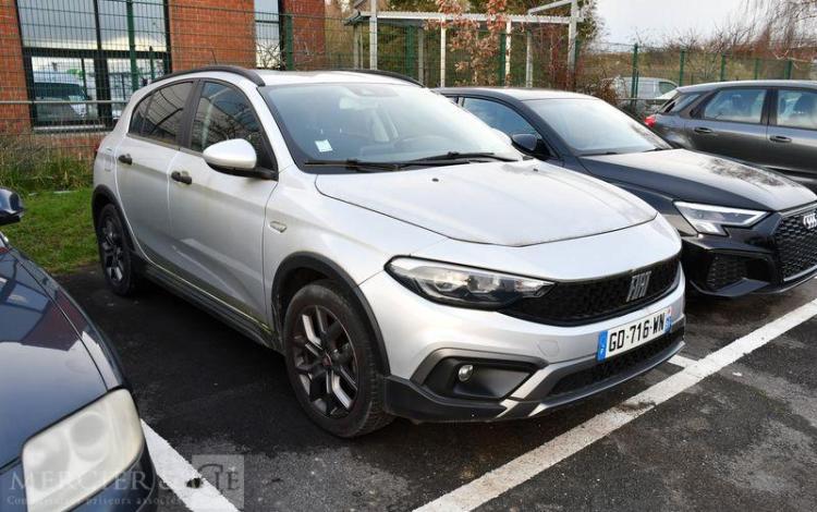 FIAT TIPO GRIS GD-716-WN