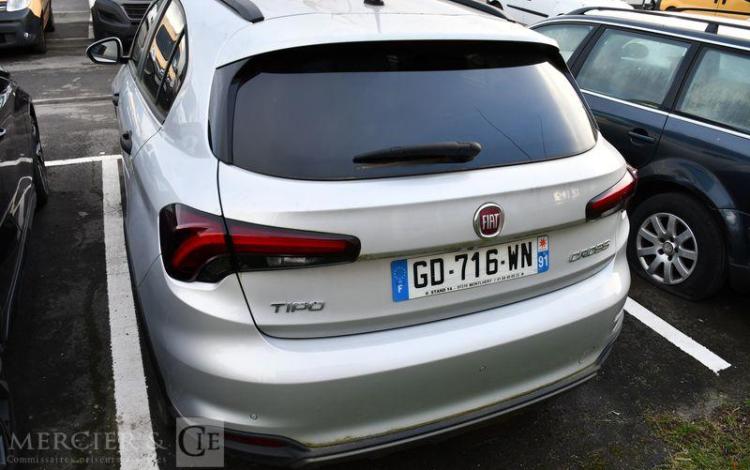 FIAT TIPO GRIS GD-716-WN
