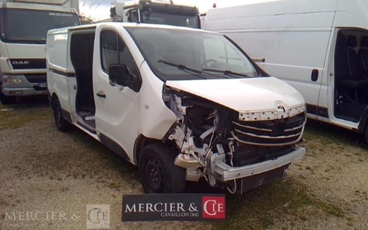 RENAULT TRAFIC GCF 1300 DCI 120 BLANC GD-909-QK