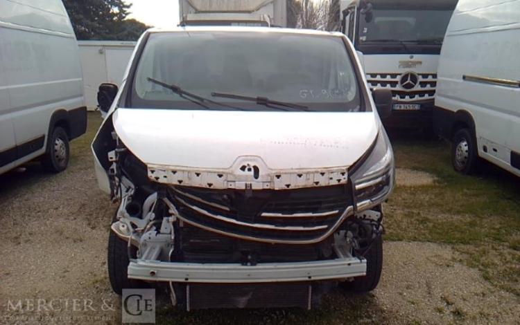RENAULT TRAFIC GCF 1300 DCI 120 BLANC GD-909-QK