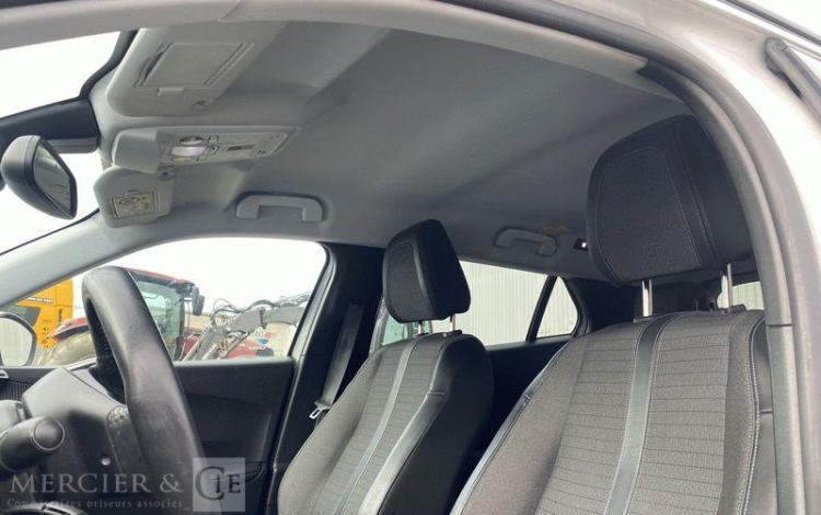 PEUGEOT 2008 110CH ALLURE BUSINESS BLANC GD-966-HZ