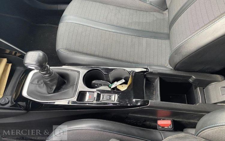 PEUGEOT 2008 110CH ALLURE BUSINESS BLANC GD-966-HZ