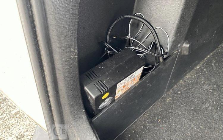 PEUGEOT 2008 110CH ALLURE BUSINESS BLANC GD-966-HZ