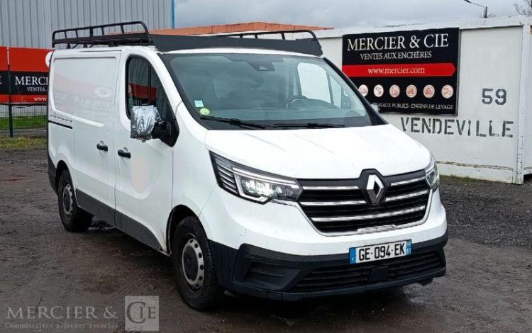 RENAULT TRAFIC III Fourgon Phase 3 L1H1 2.8T 2.0 dCi 16V 150 cv – DIESEL – ANNEE 2022 BLANC GE-094-EK