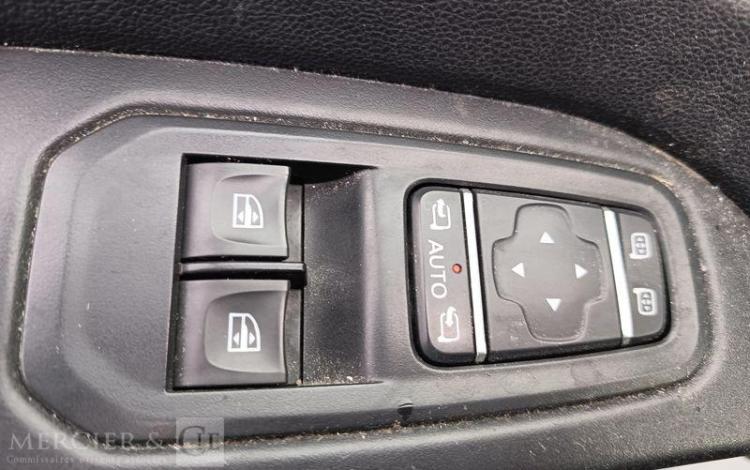 RENAULT TRAFIC III Fourgon Phase 3 L1H1 2.8T 2.0 dCi 16V 150 cv – DIESEL – ANNEE 2022 BLANC GE-094-EK