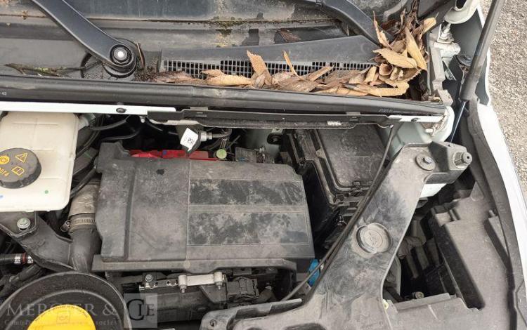 RENAULT TRAFIC III Fourgon Phase 3 L1H1 2.8T 2.0 dCi 16V 150 cv – DIESEL – ANNEE 2022 BLANC GE-094-EK