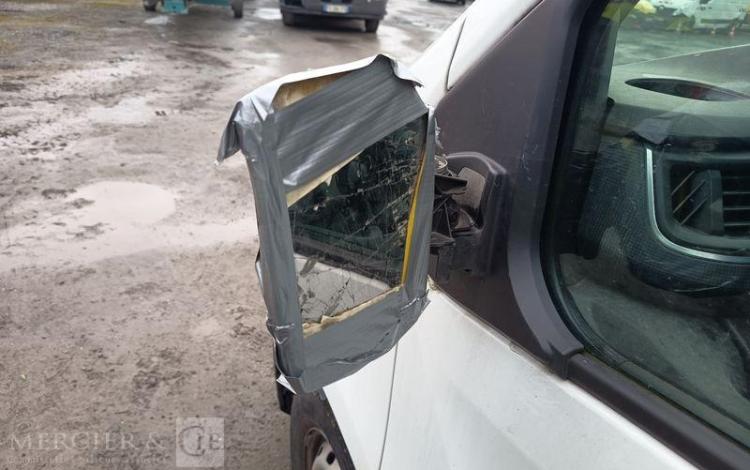 RENAULT TRAFIC III Fourgon Phase 3 L1H1 2.8T 2.0 dCi 16V 150 cv – DIESEL – ANNEE 2022 BLANC GE-094-EK