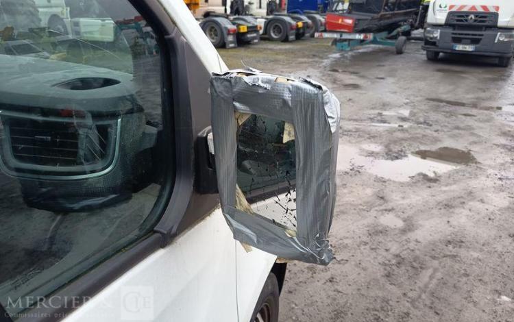 RENAULT TRAFIC III Fourgon Phase 3 L1H1 2.8T 2.0 dCi 16V 150 cv – DIESEL – ANNEE 2022 BLANC GE-094-EK