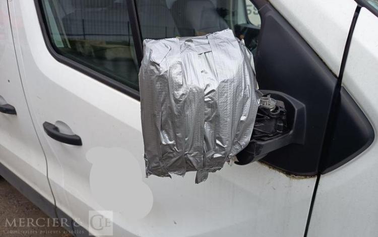 RENAULT TRAFIC III Fourgon Phase 3 L1H1 2.8T 2.0 dCi 16V 150 cv – DIESEL – ANNEE 2022 BLANC GE-094-EK