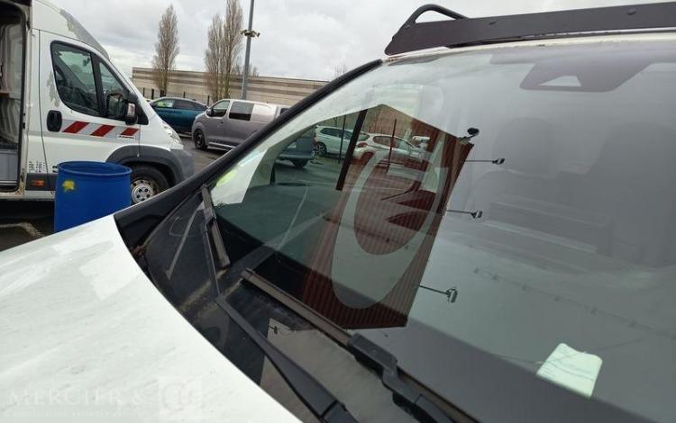 RENAULT TRAFIC III Fourgon Phase 3 L1H1 2.8T 2.0 dCi 16V 150 cv – DIESEL – ANNEE 2022 BLANC GE-094-EK