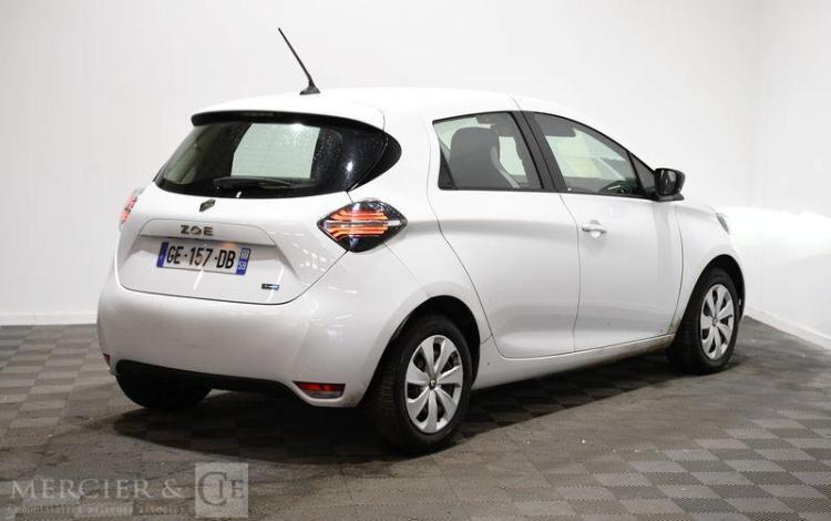 RENAULT ZOE ZE 110ch 40KWH ACHAT-INTEGRAL LIFE REVERSIBLE BVA BLANC GE-157-DB