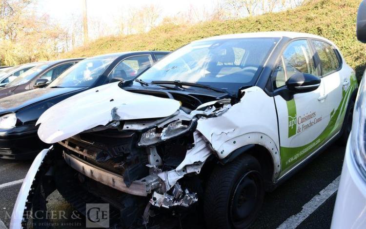 CITROEN C3 BLANC GE-408-YS