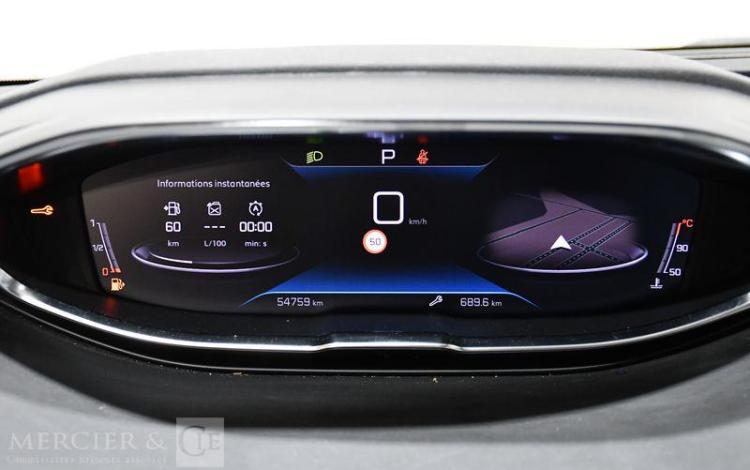 PEUGEOT 3008 STYLE PURE TECH ROUGE GE-860-RK