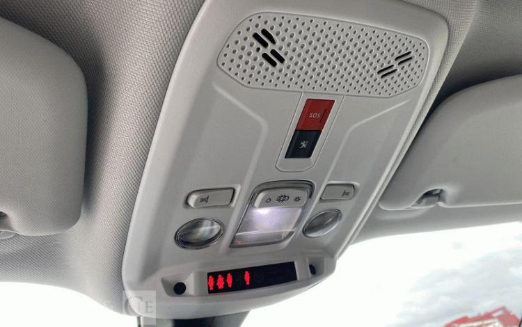 PEUGEOT 2008 130CH ALLURE BUSINESS BLANC GE-958-GD