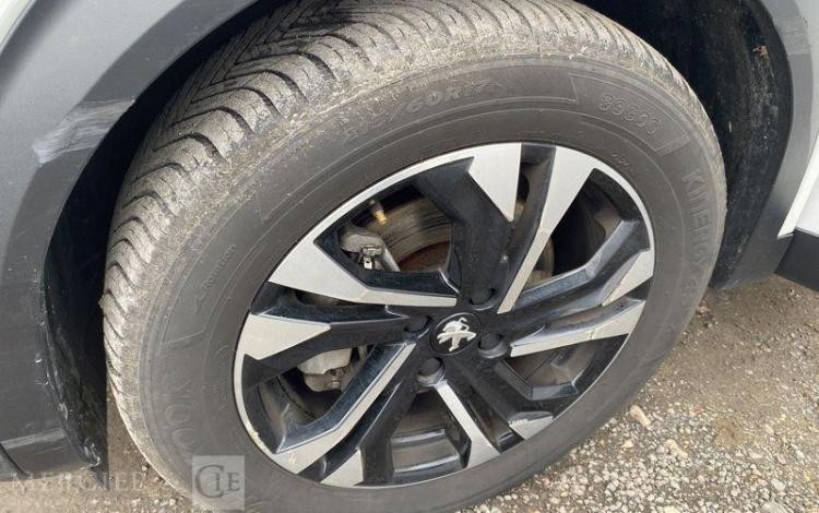 PEUGEOT 2008 130CH ALLURE BUSINESS BLANC GE-958-GD