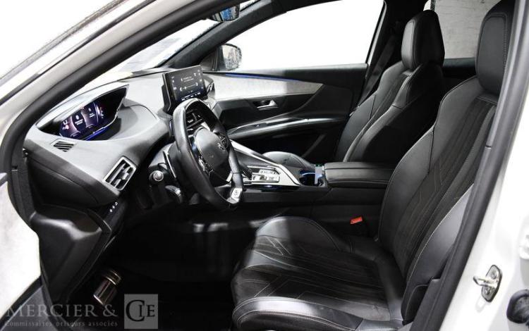 PEUGEOT 3008 1,5 BLUEHDI BLANC GF-025-ZK