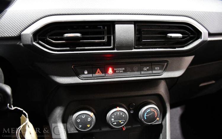 DACIA SANDERO ECO-G 100CH ESSENTIEL BLANC GF-348-HD