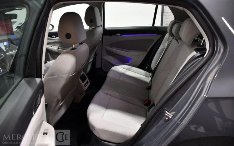 VOLKSWAGEN GOLF GRIS GF-579-SF