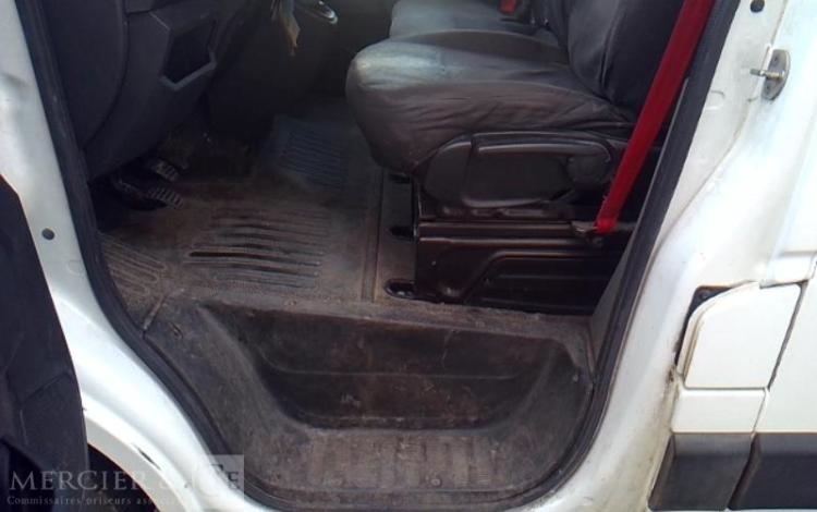 RENAULT MASTER NACELLE SUR VL 12M KLUBB KL32 181H BLANC GG-202-TV