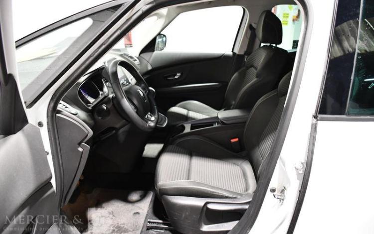 RENAULT SCENIC EVOLUTION TCE 140 EDC BLANC GH-040-CY