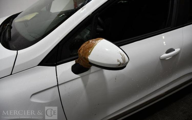 RENAULT CLIO ZEN E-TECH HYBRIDE 140 BLANC GH-062-EV