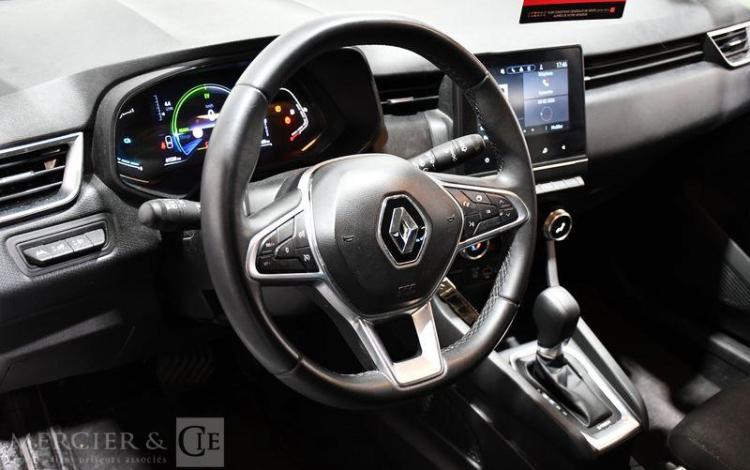 RENAULT CLIO ZEN E-TECH HYBRIDE 140 BLANC GH-062-EV