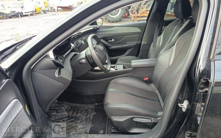 PEUGEOT 308 ALLURE 1,2 PURE TECH 130 S&S EAT8 NOIR GH-961-EW