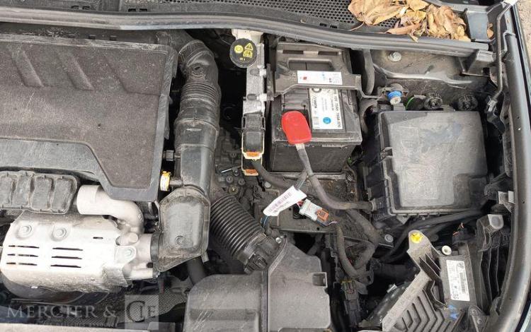 PEUGEOT 308 ALLURE 1,2 PURE TECH 130 S&S EAT8 NOIR GH-961-EW