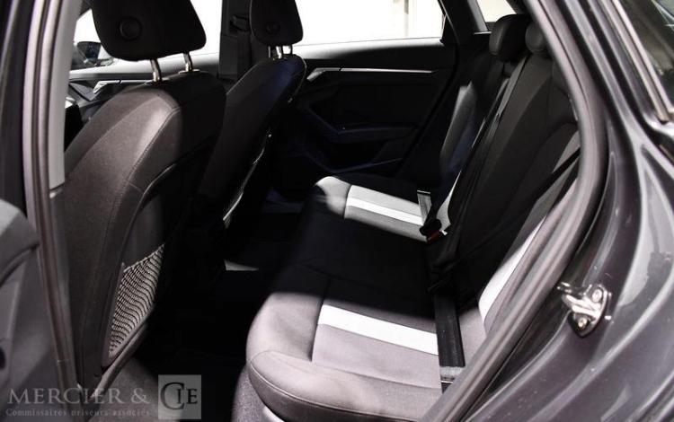 AUDI A3 SPORTBACK 40 TFSIe 204 S TRONIC 6 DESIGN GRIS GJ-039-XP