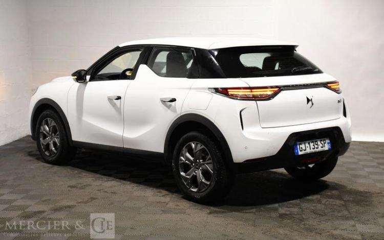 DS DS3 CROSSBACK 1.2 PURETECH 100ch BUSINESS ancien vtc BLANC GJ-139-SP