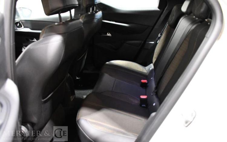 DS DS3 CROSSBACK PURE TECH 100 BUSINESS ancien vtc BLANC GJ-146-SP