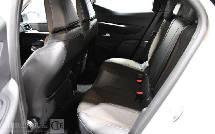 DS DS3 CROSSBACK 1.2 PURETECH 100ch BUSINESS ANCIEN VTC BLANC GJ-147-SP