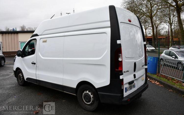 RENAULT TRAFIC 2.0 BLUEDCI 150ch 3T0 L2H2 GRAND-CONFORT BLANC GJ-506-QV