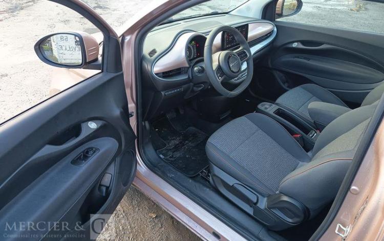 FIAT 500E ELECTRIC 120 58PPM 42KW CHAMPAGNE GJ-882-VH