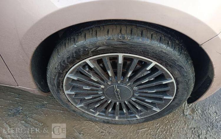 FIAT 500E ELECTRIC 120 58PPM 42KW CHAMPAGNE GJ-882-VH