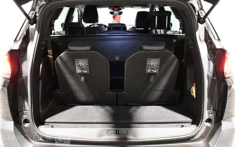 PEUGEOT 5008 GT BLUEHDI 130 NOIR GJ-951-VJ