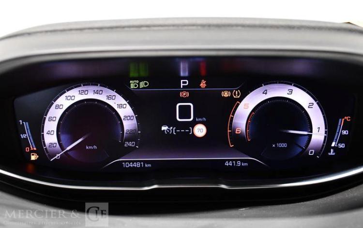 PEUGEOT 5008 GT BLUEHDI 130 NOIR GJ-951-VJ