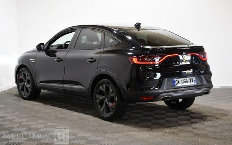 RENAULT ARKANA RS LINE E-TECH HYBRIDE 145 NOIR GK-066-YX
