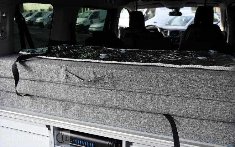 POSSL VAN POSS&rsquo;L VANSTER 2,0 BLUEHDI 145 BVA BLANC GK-768-JF