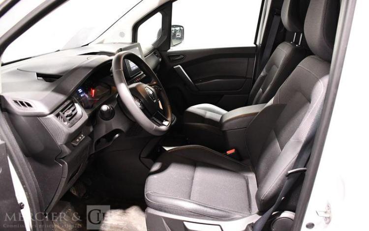 RENAULT KANGOO VAN GD CFT BLUE DCI 115 BVA BLANC GL-127-DS