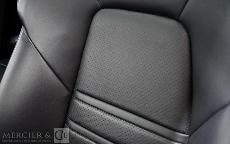 PORSCHE CAYENNE BLEU GL-190-KX