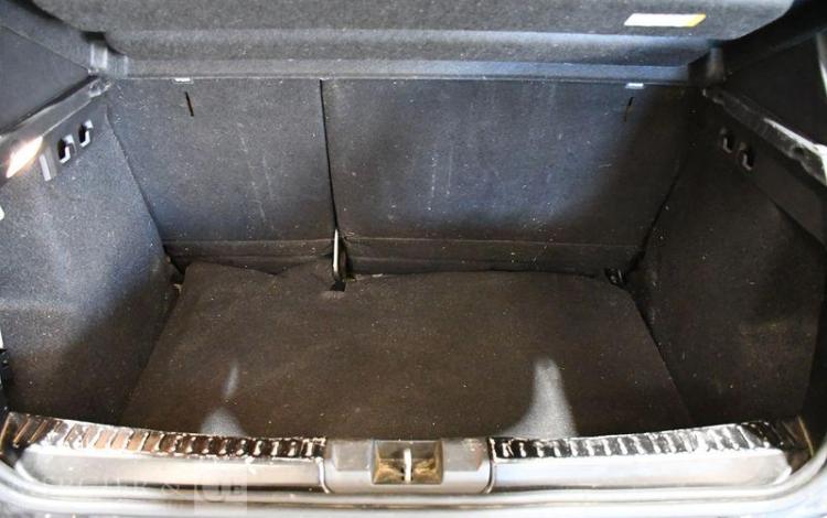 DACIA SANDERO CONFORT TCE 90 NOIR GL-281-ML